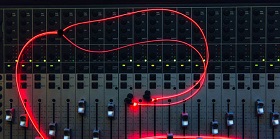 Glow Headphone Sync Display Music And Heartbeat!