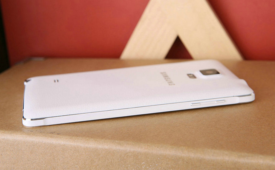 Samsung Galaxy Note 4 N9100
