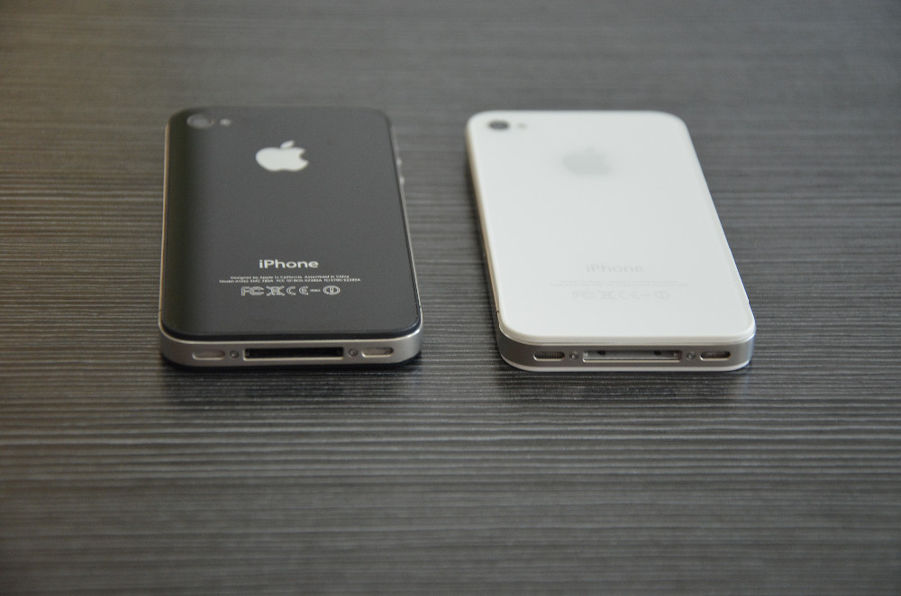 Apple iPhone 4  iPhone4