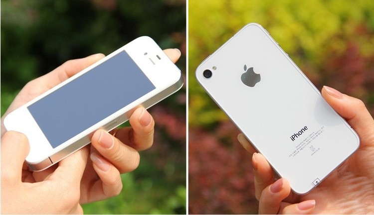 Apple iPhone 4  iPhone4