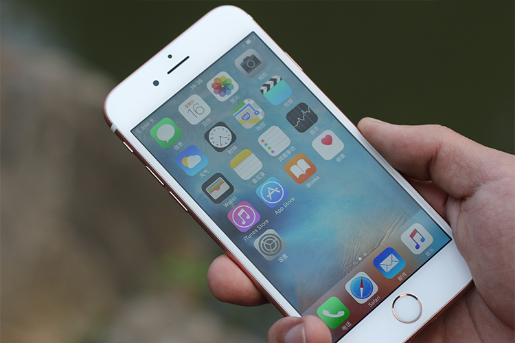 Apple iPhone6s iPhone 6s