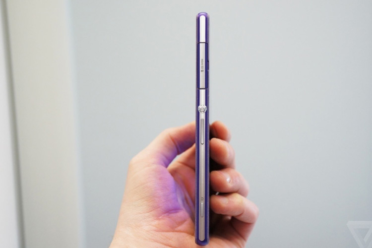 SONY Xperia Z2 D6503 Mobile Phone
