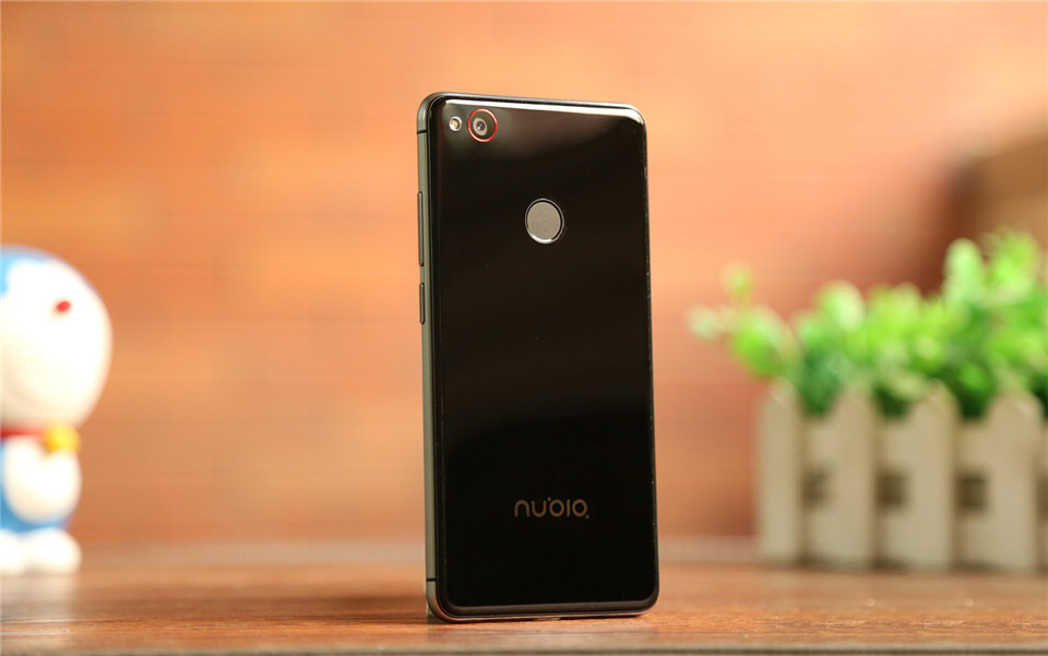 ZTE NUBIA Z11 Mini