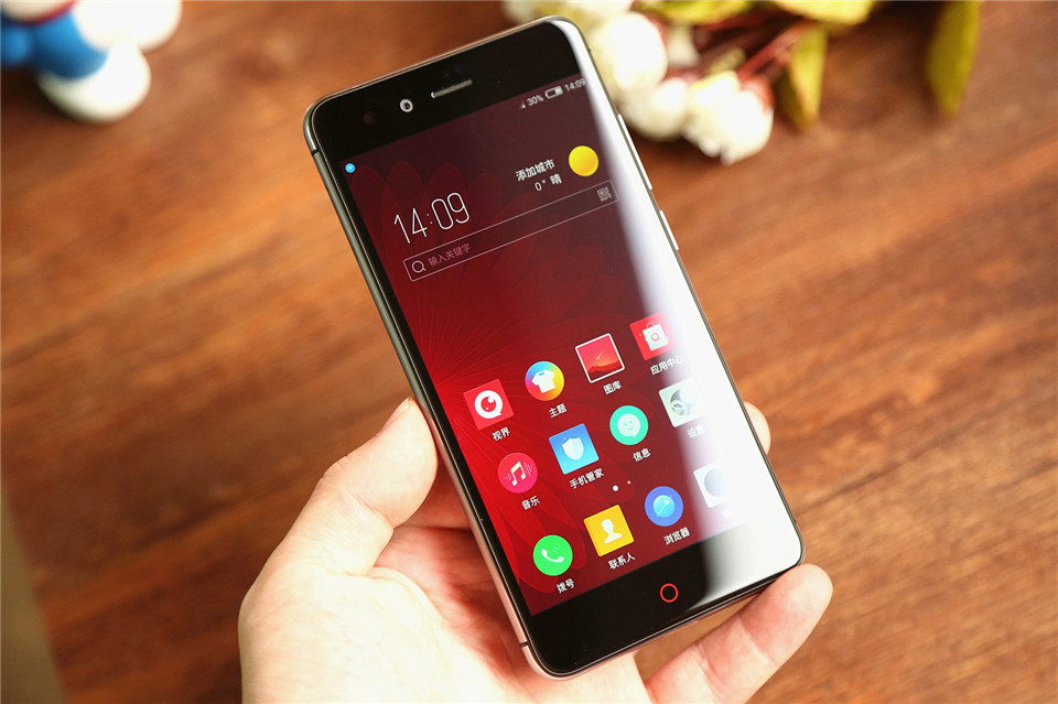 ZTE NUBIA Z11 Mini
