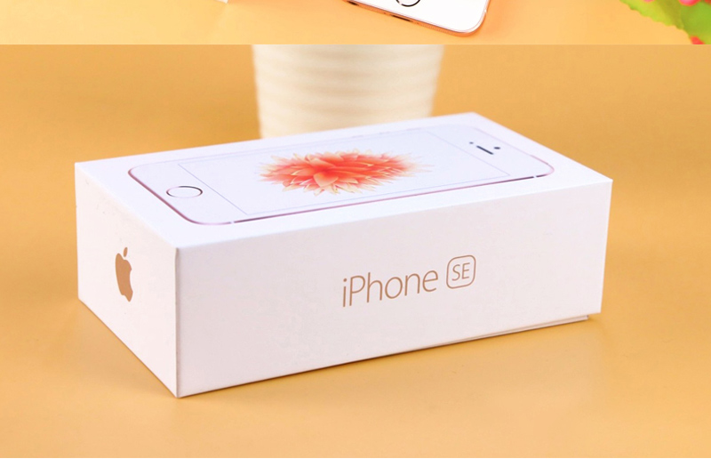 Apple iPhone SE